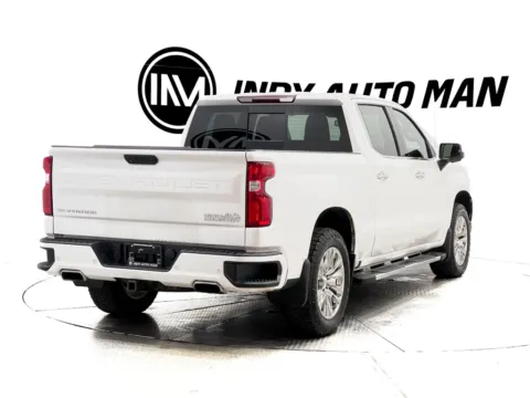 More photos of 2019 Chevrolet Silverado 1500 High Country at Indy Auto Man - Indianapolis, IN