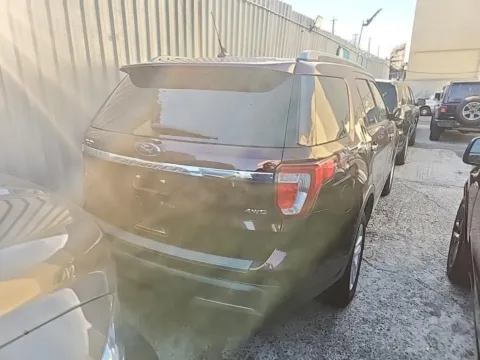 Another view of 2019 Ford Explorer XLT for sale in Indianapolis, IN at Indy Auto Man - Indianapolis