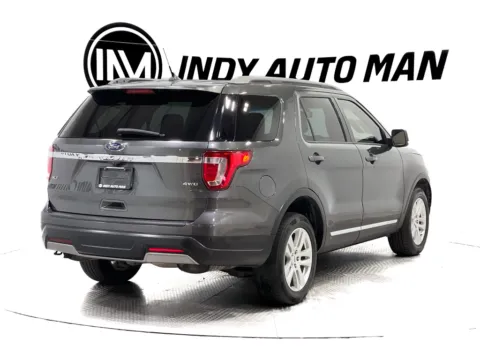 More photos of 2019 Ford Explorer XLT at Indy Auto Man - Indianapolis, IN