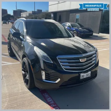 Black 2018 Cadillac XT5 Premium Luxury for sale in Indianapolis, IN