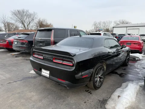 More photos of 2018 Dodge Challenger R/T Scat Pack at Indy Auto Man - Indianapolis, IN