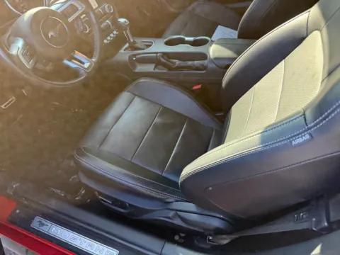 More photos of 2019 Ford Mustang GT Premium at Indy Auto Man - Indianapolis, IN