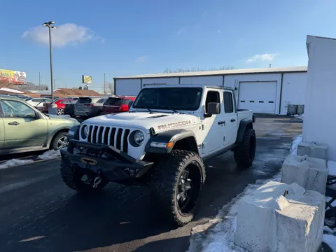 Photos of 2020 Jeep Gladiator Rubicon for sale in Indianapolis, IN at Indy Auto Man - Indianapolis