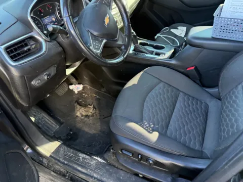 More photos of 2019 Chevrolet Equinox LT at Indy Auto Man - Indianapolis, IN