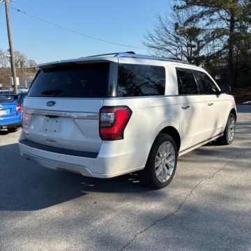 More photos of 2019 Ford Expedition Max Platinum at Indy Auto Man - Indianapolis, IN
