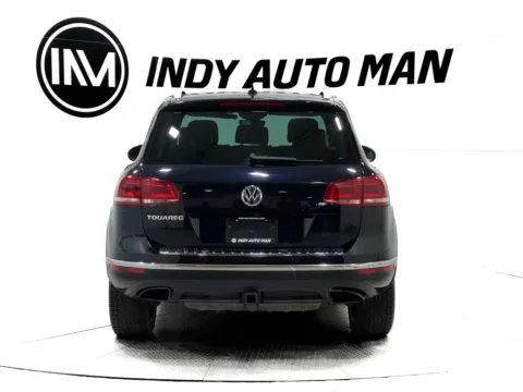 More photos of 2017 Volkswagen Touareg V6 4Motion at Indy Auto Man - Indianapolis, IN