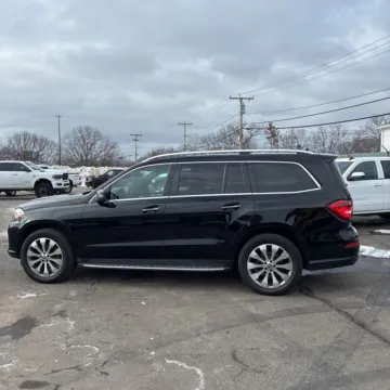 More photos of 2018 Mercedes-Benz GLS 450 4MATIC at Indy Auto Man - Indianapolis, IN