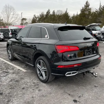 More photos of 2018 Audi SQ5 3.0T Premium Plus quattro at Indy Auto Man - Indianapolis, IN