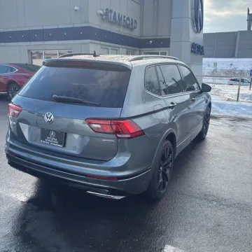 More photos of 2021 Volkswagen Tiguan 2.0T SE R-Line Black at Indy Auto Man - Indianapolis, IN