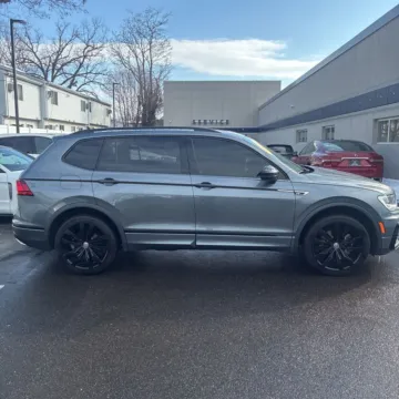 Another view of 2021 Volkswagen Tiguan 2.0T SE R-Line Black for sale in Indianapolis, IN at Indy Auto Man - Indianapolis