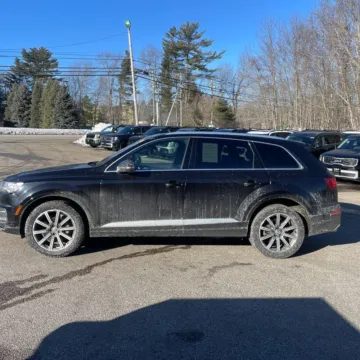 More photos of 2018 Audi Q7 3.0T Premium Plus quattro at Indy Auto Man - Indianapolis, IN