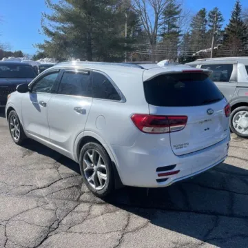 More photos of 2018 Kia Sorento SX at Indy Auto Man - Indianapolis, IN