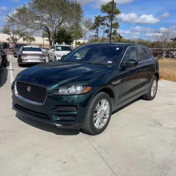 Photos of 2017 Jaguar F-PACE 35t Prestige for sale in Indianapolis, IN at Indy Auto Man - Indianapolis