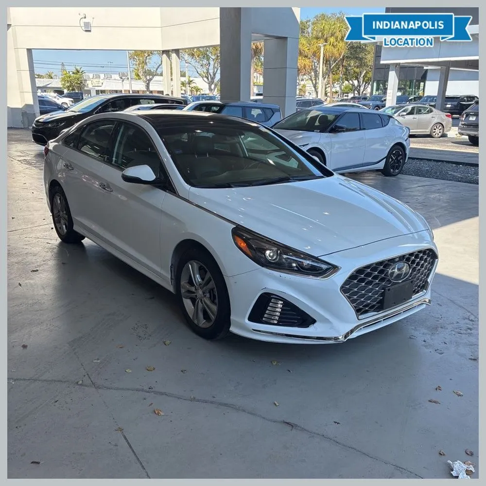 White 2018 Hyundai Sonata Limited for sale in Indianapolis, IN