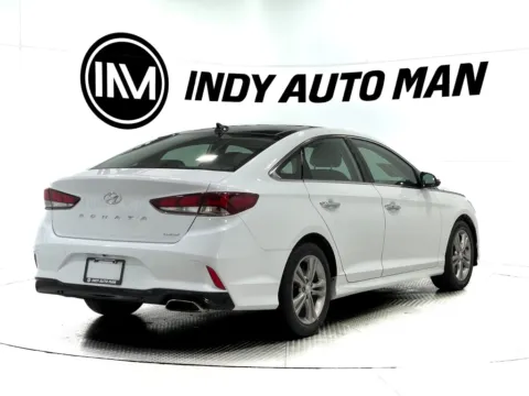 More photos of 2018 Hyundai Sonata Limited at Indy Auto Man - Indianapolis, IN