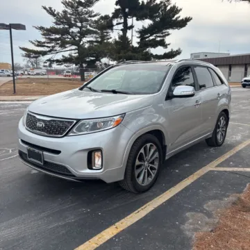 Photos of 2014 Kia Sorento SX for sale in Indianapolis, IN at Indy Auto Man - Indianapolis