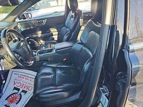 More photos of 2018 Lincoln Continental Select at Indy Auto Man - Indianapolis, IN