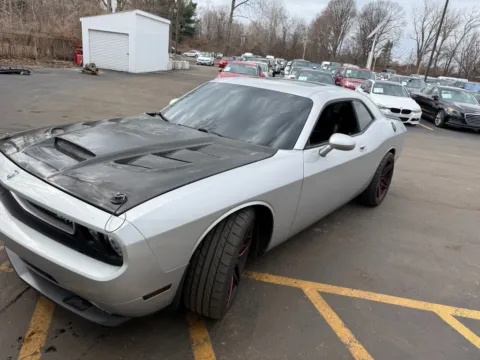Photos of 2009 Dodge Challenger SRT8 for sale in Indianapolis, IN at Indy Auto Man - Indianapolis