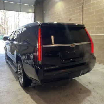 More photos of 2017 Cadillac Escalade ESV Platinum Edition at Indy Auto Man - Indianapolis, IN