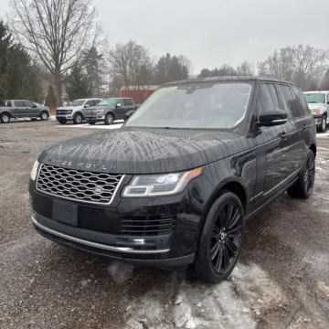 Photos of 2019 Land Rover Range Rover 3.0L V6 Supercharged HSE for sale in Indianapolis, IN at Indy Auto Man - Indianapolis