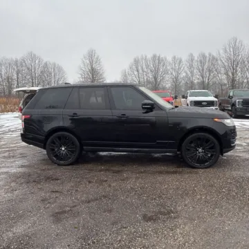 Another view of 2019 Land Rover Range Rover 3.0L V6 Supercharged HSE for sale in Indianapolis, IN at Indy Auto Man - Indianapolis