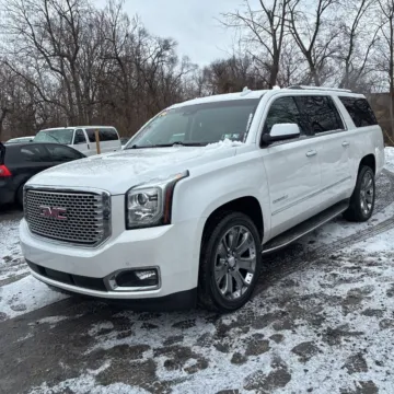 Photos of 2016 GMC Yukon XL Denali for sale in Indianapolis, IN at Indy Auto Man - Indianapolis