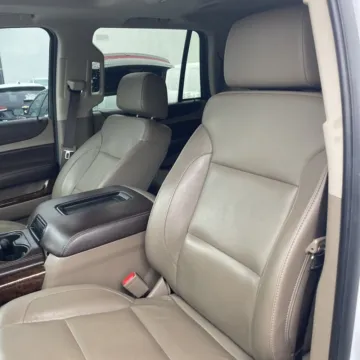 More photos of 2018 Chevrolet Tahoe LT Z71 at Indy Auto Man - Indianapolis, IN