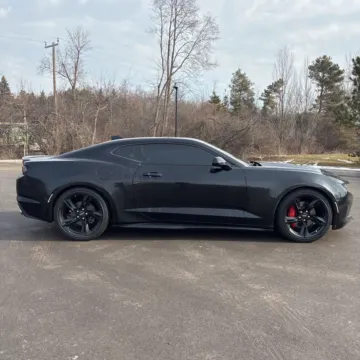 Another view of 2022 Chevrolet Camaro LT1 for sale in Indianapolis, IN at Indy Auto Man - Indianapolis