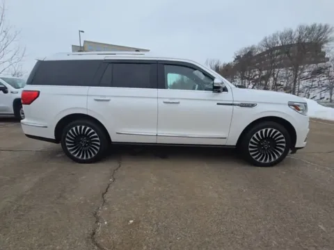 Another view of 2018 Lincoln Navigator Black Label for sale in Indianapolis, IN at Indy Auto Man - Indianapolis