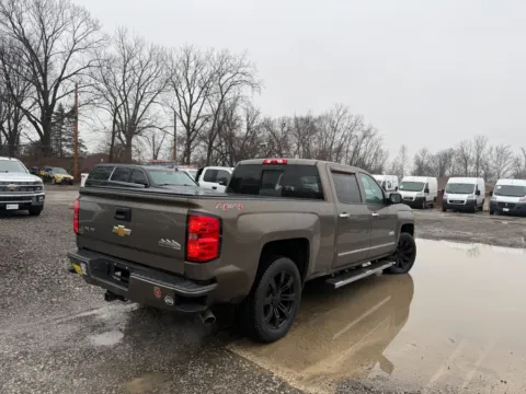 Another view of 2014 Chevrolet Silverado 1500 High Country for sale in Indianapolis, IN at Indy Auto Man - Indianapolis