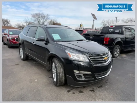 Black 2014 Chevrolet Traverse LT 1LT for sale in Indianapolis, IN