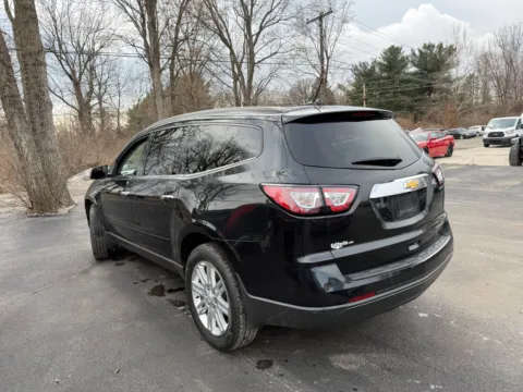 More photos of 2014 Chevrolet Traverse LT 1LT at Indy Auto Man - Indianapolis, IN