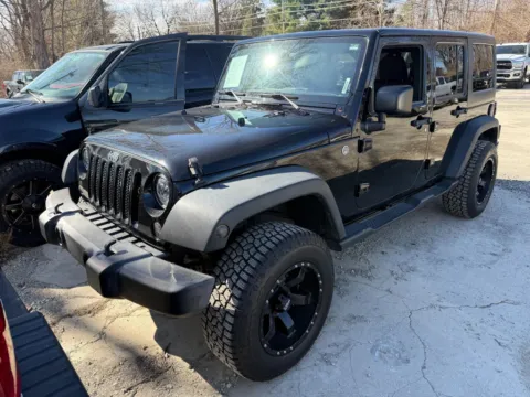 Photos of 2015 Jeep Wrangler Unlimited Sport for sale in Indianapolis, IN at Indy Auto Man - Indianapolis