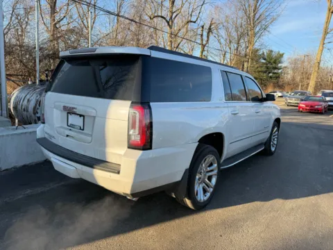 Another view of 2016 GMC Yukon XL SLT for sale in Indianapolis, IN at Indy Auto Man - Indianapolis