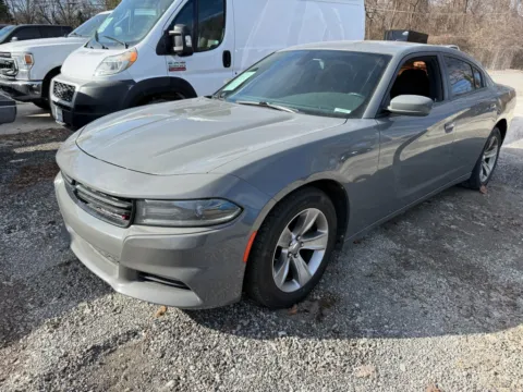 Another view of 2017 Dodge Charger SXT for sale in Indianapolis, IN at Indy Auto Man - Indianapolis