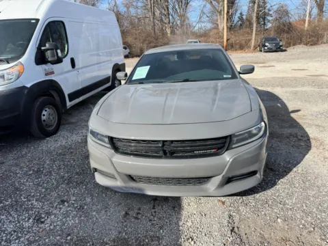 Photos of 2017 Dodge Charger SXT for sale in Indianapolis, IN at Indy Auto Man - Indianapolis