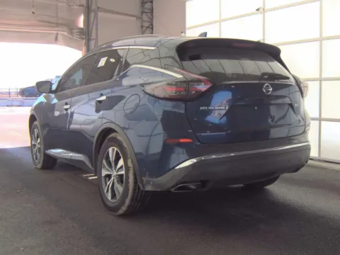 More photos of 2021 Nissan Murano SV at Indy Auto Man - Indianapolis, IN