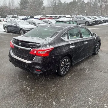 More photos of 2017 Nissan Sentra SR at Indy Auto Man - Indianapolis, IN