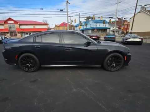 Another view of 2019 Dodge Charger R/T for sale in Indianapolis, IN at Indy Auto Man - Indianapolis