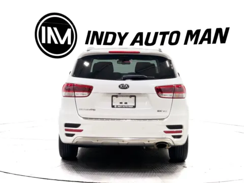 More photos of 2017 Kia Sorento SX at Indy Auto Man - Indianapolis, IN