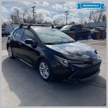 Green 2020 Toyota Corolla Hatchback SE for sale in Indianapolis, IN