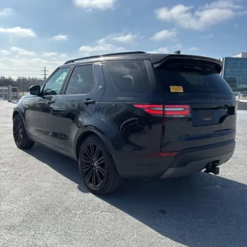 More photos of 2018 Land Rover Discovery HSE Luxury at Indy Auto Man - Indianapolis, IN