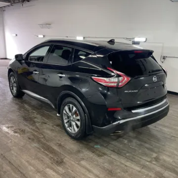 More photos of 2017 Nissan Murano SL at Indy Auto Man - Indianapolis, IN
