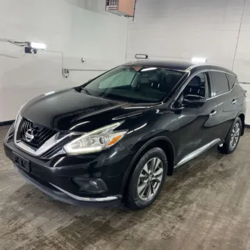 Photos of 2017 Nissan Murano SL for sale in Indianapolis, IN at Indy Auto Man - Indianapolis
