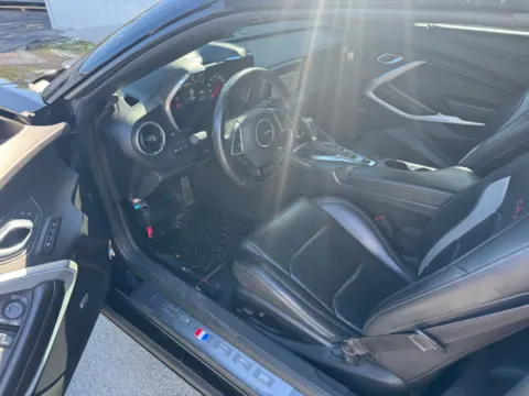 More photos of 2017 Chevrolet Camaro SS 2SS at Indy Auto Man - Indianapolis, IN