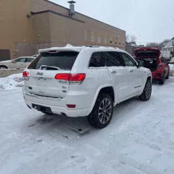 Another view of 2018 Jeep Grand Cherokee Overland for sale in Indianapolis, IN at Indy Auto Man - Indianapolis