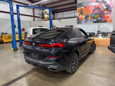 More photos of 2021 BMW X6 M50i at Indy Auto Man - Indianapolis, IN