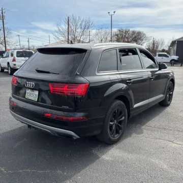 Another view of 2017 Audi Q7 2.0T Premium Plus quattro for sale in Indianapolis, IN at Indy Auto Man - Indianapolis