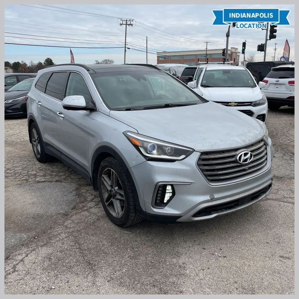 Silver 2017 Hyundai Santa Fe SE Ultimate for sale in Indianapolis, IN
