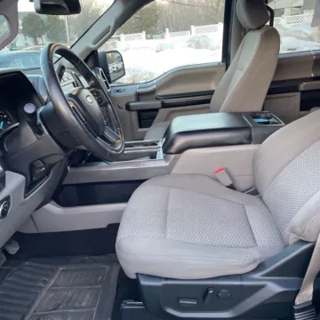 More photos of 2020 Ford F-150 XLT at Indy Auto Man - Indianapolis, IN